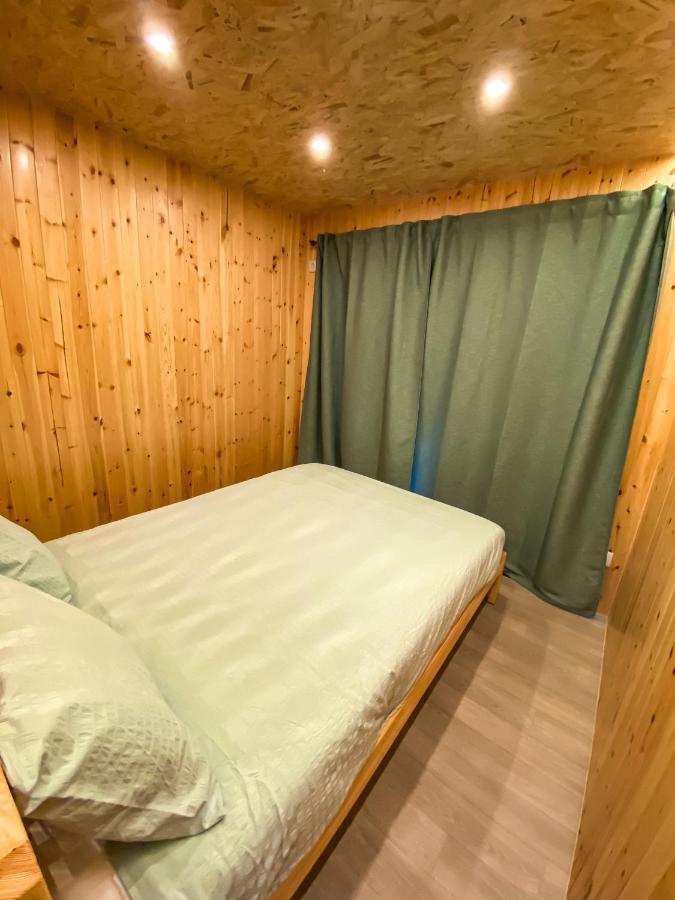 Bungalow Pichoses Geres Camping Rio Caldo Екстер'єр фото
